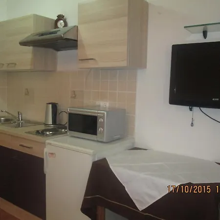 Guest house Nada