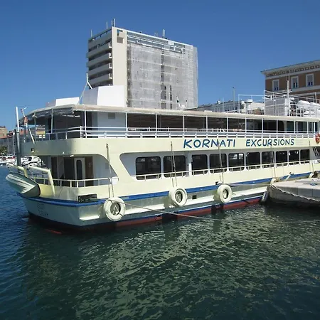 纳达别墅酒店 招待所 扎达尔