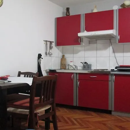 Guest house Nada