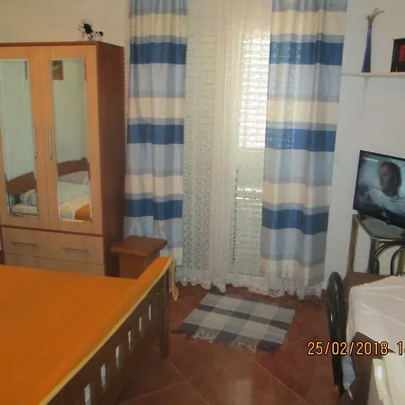 纳达别墅酒店 3*