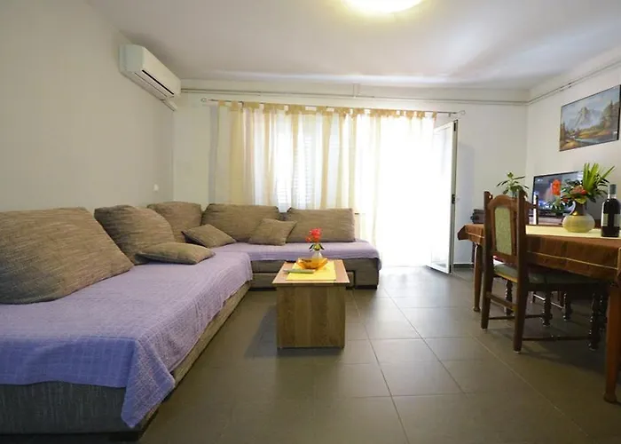 Nada Гостьовий будинок 3*