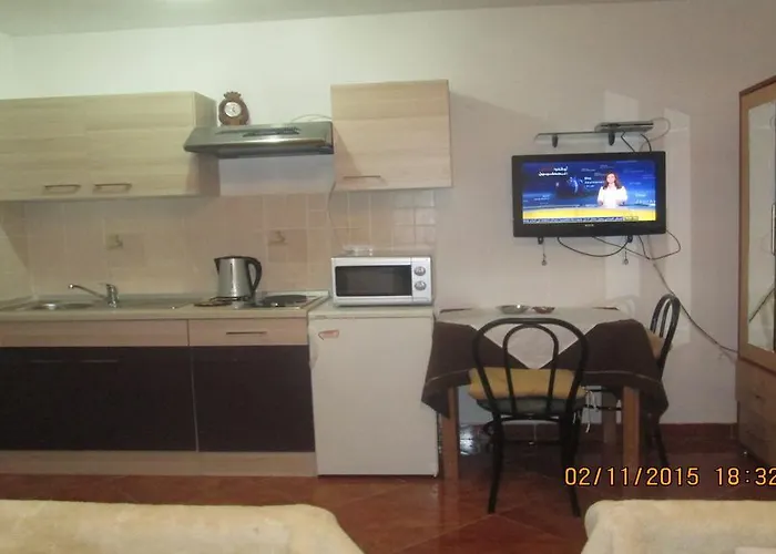 Гостьовий будинок Nada